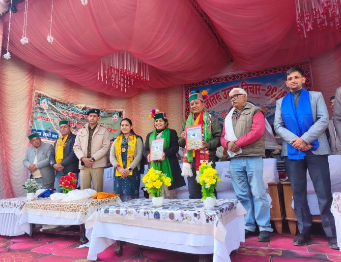 राजस्व मंत्री ने जातरू उत्सव के समापन समारोह पर की शिरकत