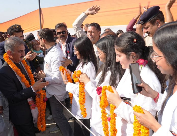 मुख्यमंत्री ने डॉ. राधाकृष्णन में 200 करोड़ रुपये की लागत से निर्मित अकादमिक ब्लॉक का किया लोकार्पण