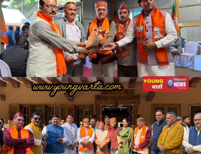 चमोली में भाजपा को मजबूत करने में जुटे सुरेंद्र हिंदुस्तानी , कर्णप्रयाग में भाजपा कार्यकर्ताओं के साथ बनाई रणनीति 